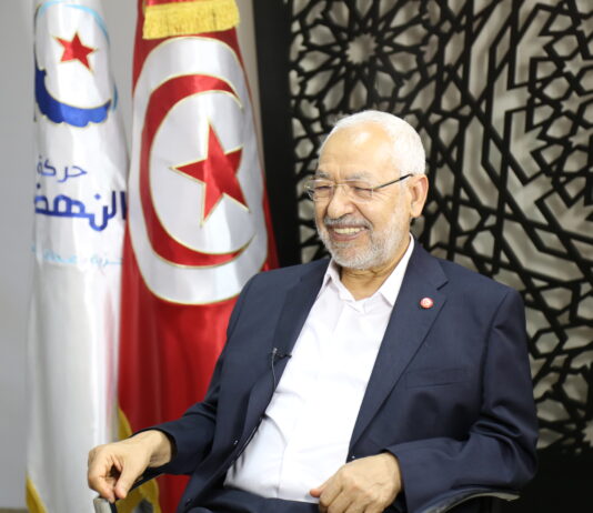 Tunisian authorities raid main Islamic party, arrest leader