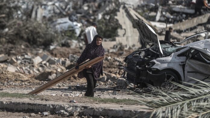 Gaza residents find their neighbourhood bombed out of existence