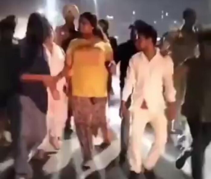 9c6a3455-b24c-44ac-a7a2-f221fc6f0734