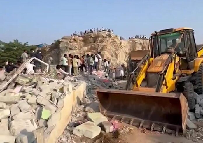 Demolitions leave hundreds of Indian Muslim families homeless in Bengaluru