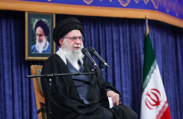 Ayatollah Khamenei issues warning to Iranian rioters amid threats from Washington