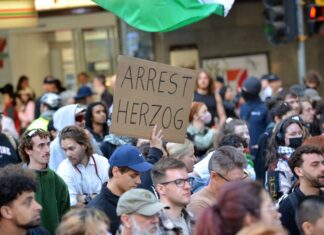 Huge protests against Israeli president’s Australia visit