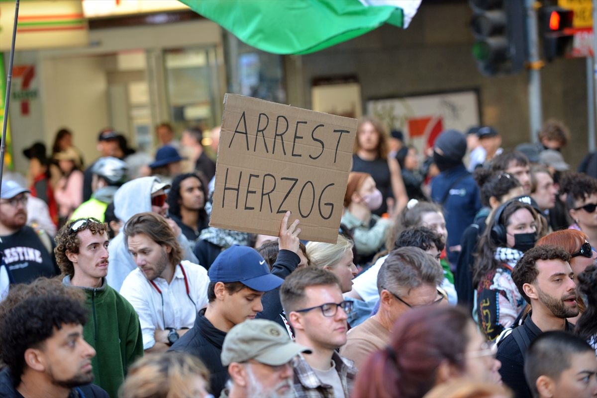 Huge protests against Israeli president’s Australia visit