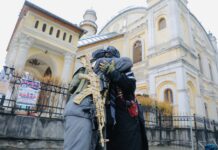 Afghanistan–Pakistan Eid ceasefire in effect