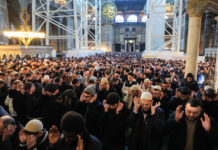 Eid Al Fitr 2026 in pictures from around the world