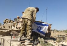 Speculation grows of a possible Israeli ground invasion of Lebanon