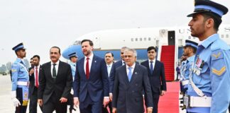 US–Iran showdown begins: delegations land for high-stakes talks in Islamabad