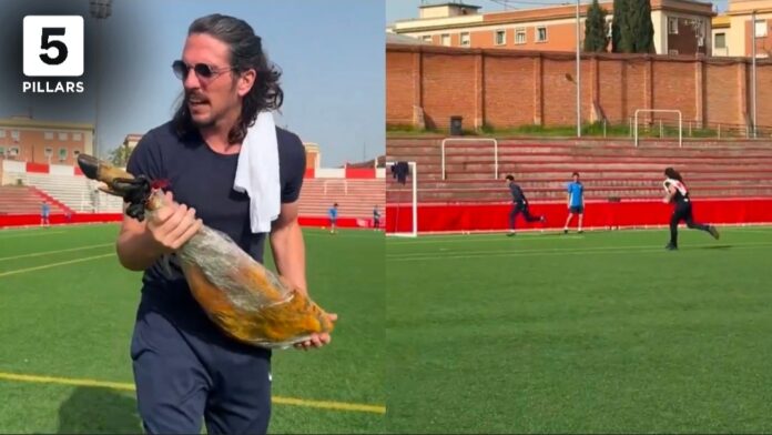 Spanish football chief quits after chasing Muslim players with leg of pork