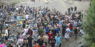 Spain mobilises military as over 49,000 migrants crossing from Morocco overwhelm Ceuta