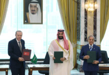 Türkiye, Saudi Arabia, Pakistan sign joint defence agreement at Mecca summit