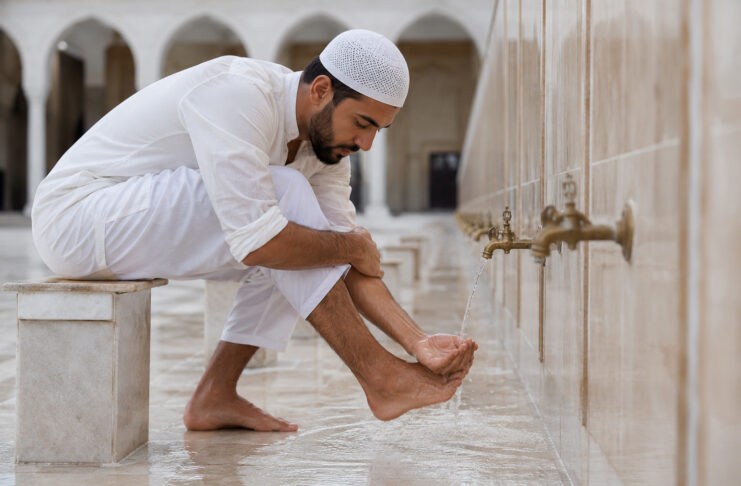 UK water regulator-funded project urges Muslims to use less water during wudu