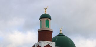 Far-right terrorists maintain intent to target UK mosques as youth radicalisation grows