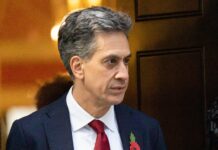 UK sanctions Israeli settlers but Miliband declares ‘unwavering’ support for Israel